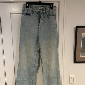 Free People high waisted Wide Leg Jeans size 28!